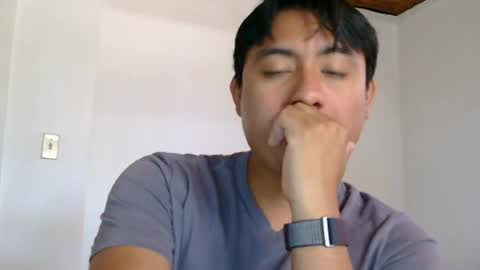 Snapshot of elninoposha chatting on July 2026 08:01:01 PM Estoy usando Telegram online show from July 2026 08:01:01 PM