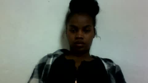 Snapshot of elodie228680 chatting on June 2026 03:10:01 PM elodie228680 online show from June 2026 03:10:01 PM