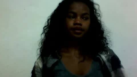 Snapshot of elodie228680 chatting on June 2026 04:59:02 AM elodie228680 online show from June 2026 04:59:02 AM