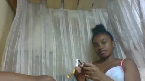 elodie93 online show from November 2025 09:00:02 AM