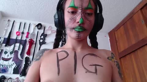 Chelsea  Please help me to reach 100 thumbs up online show from February 2025 08:47:02 PM