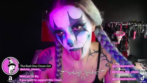 Snapshot of eloise_brown_ chatting on March 2026 06:59:01 PM Chelsea Please help me to reach 100 thumbs up online show from March 2026 06:59:01 PM