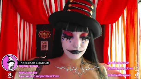 Snapshot of eloise_brown_ chatting on April 2026 07:11:02 PM Chelsea Please help me to reach 100 thumbs up online show from April 2026 07:11:02 PM