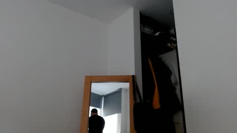 elosocazador online show from March 2025 05:07:01 PM