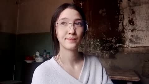 Elara online show from May 2026 03:12:01 AM