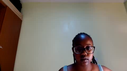 ELOWENA online show from July 2026 06:41:02 AM