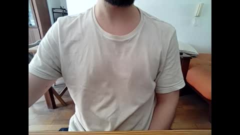 Snapshot of elriclust chatting on January 2026 06:34:02 PM elriclust online show from January 2026 06:34:02 PM