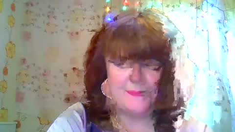 Snapshot of elsa_crystal chatting on July 2026 05:39:01 PM elsa_crystal online show from July 2026 05:39:01 PM