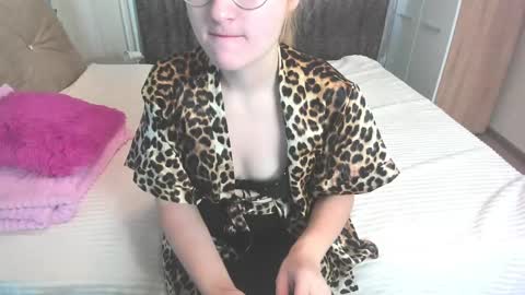 Elsa  online show from January 2025 06:27:02 AM