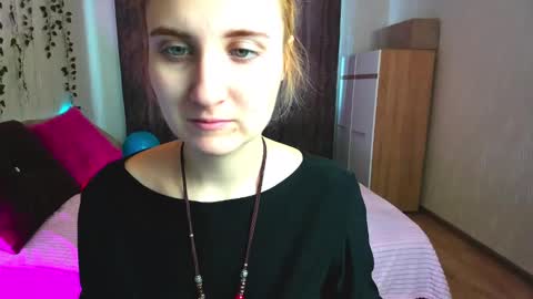 Elsa  online show from February 2025 03:52:02 AM