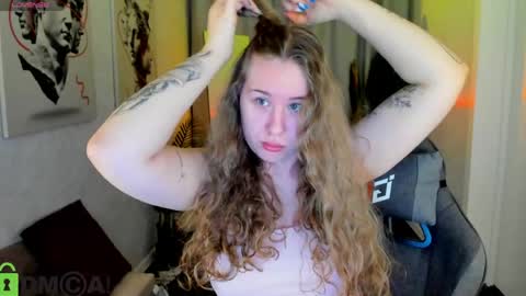 Elsie online show from April 2026 01:07:02 AM