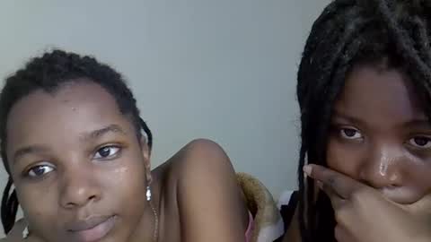 flo online show from November 2025 10:25:02 AM