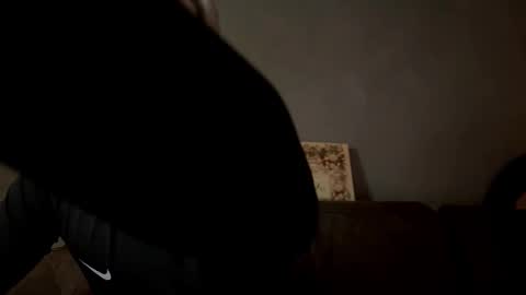 Elvin Vaenight online show from December 2025 10:17:02 PM