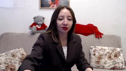 ElvinaSweet online show from April 2026 05:49:01 AM