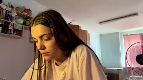 Milana online show from July 2026 10:12:02 AM