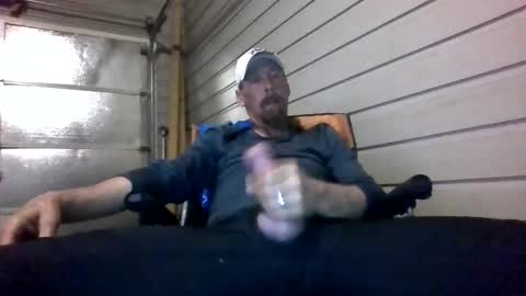 elwooood7 online show from May 2026 11:04:02 AM