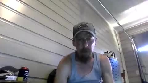 elwooood7 online show from May 2026 03:29:02 PM