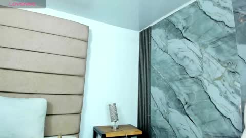 ely brown online show from April 2026 07:19:01 PM