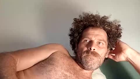 Snapshot of elyjahoye chatting on October 2025 10:07:01 PM elyjahoye online show from October 2025 10:07:01 PM