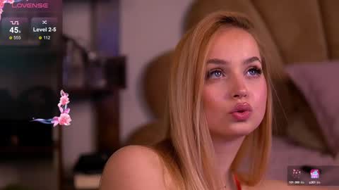 ElysaWetxx online show from March 2025 09:10:02 AM