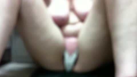 Snapshot of elyseblue chatting on April 2026 04:13:02 PM elyseblue online show from April 2026 04:13:02 PM