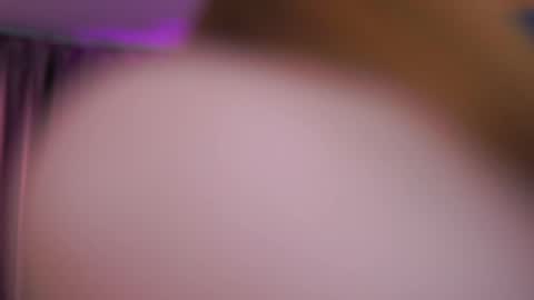 Snapshot of elyssawetxx chatting on April 2026 06:34:02 PM Elyssa online show from April 2026 06:34:02 PM