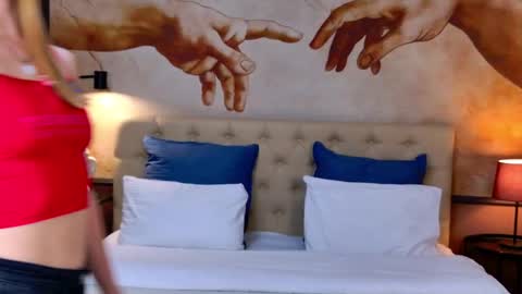 Snapshot of elza_hofffman chatting on September 2025 03:11:02 PM Chloyka online show from September 2025 03:11:02 PM