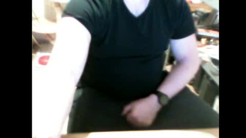 Em online show from April 2026 10:36:02 PM