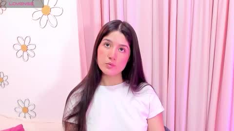 Snapshot of em_aa1 chatting on February 2026 12:07:02 AM A N D R E A online show from February 2026 12:07:02 AM