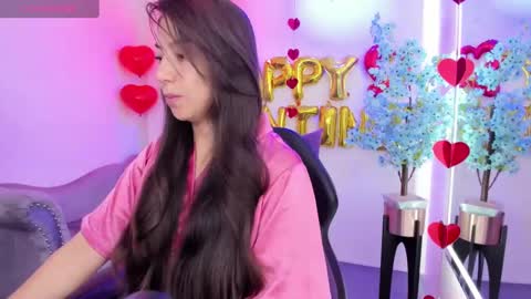 Snapshot of ema_louisx chatting on February 2025 12:14:02 PM Ema louisx online show from February 2025 12:14:02 PM