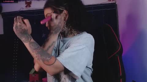 Snapshot of ema_ploxx chatting on February 2026 05:50:02 AM ema_ploxx online show from February 2026 05:50:02 AM