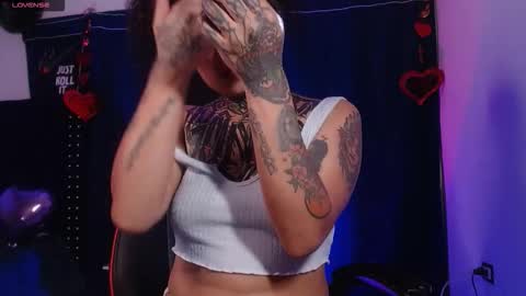 Snapshot of ema_ploxx chatting on February 2026 01:34:01 AM ema_ploxx online show from February 2026 01:34:01 AM