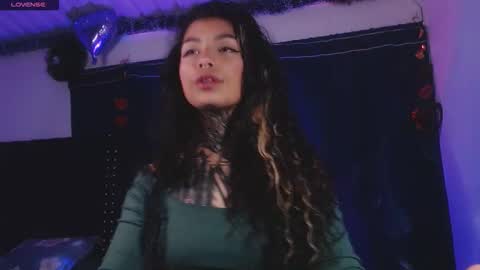 Snapshot of ema_ploxx chatting on February 2026 06:19:02 AM ema_ploxx online show from February 2026 06:19:02 AM