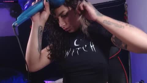 Snapshot of ema_ploxx chatting on March 2026 06:06:01 AM ema_ploxx online show from March 2026 06:06:01 AM