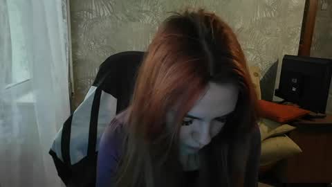 ember__fox online show from May 2026 11:07:02 AM