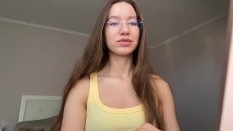 Alina online show from May 2026 01:38:02 PM