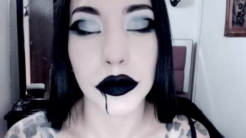 Emerald Black online show from October 2025 06:15:02 AM