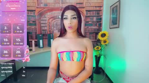 Emeli online show from October 2025 11:20:02 AM