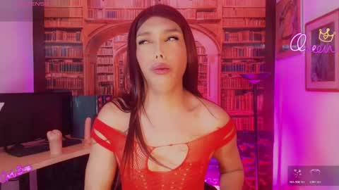 Emeli online show from May 2026 11:18:02 AM