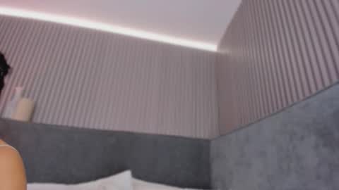 emelie_89 online show from February 2026 11:57:02 AM