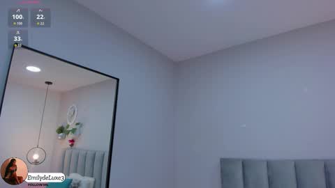 Emely online show from January 2026 11:26:01 AM