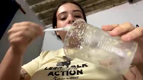 Snapshot of emely_pregnant chatting on October 2025 11:34:01 PM emely_pregnant online show from October 2025 11:34:01 PM