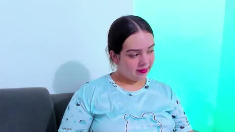 Emy online show from March 2026 05:32:02 AM