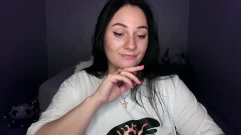 Snapshot of emelyblum chatting on March 2025 05:52:02 AM Emely online show from March 2025 05:52:02 AM