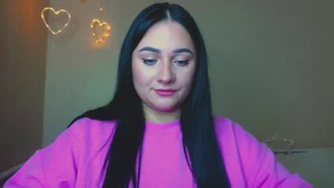 Snapshot of emelyblum chatting on October 2025 10:23:02 PM Emely online show from October 2025 10:23:02 PM