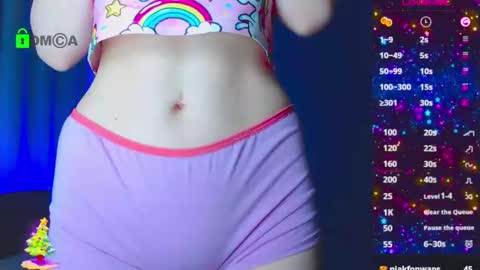 Snapshot of emelycrystal chatting on January 2025 06:30:02 AM Emely online show from January 2025 06:30:02 AM