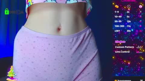 Snapshot of emelycrystal chatting on February 2025 05:28:02 AM Emely online show from February 2025 05:28:02 AM