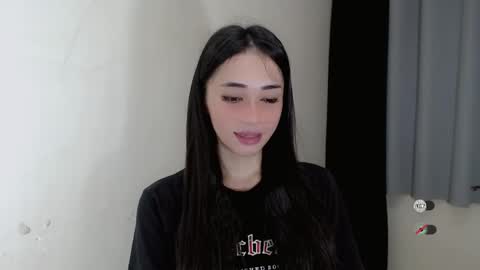 Snapshot of emelyn_fuckdoll chatting on February 2025 07:15:01 AM Scarlett online show from February 2025 07:15:01 AM