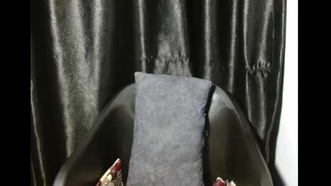 emerald online show from October 2025 07:46:02 PM