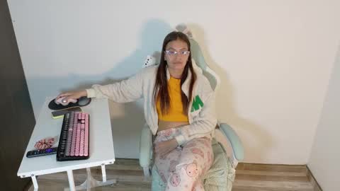 sabrina online show from September 2025 03:00:02 AM